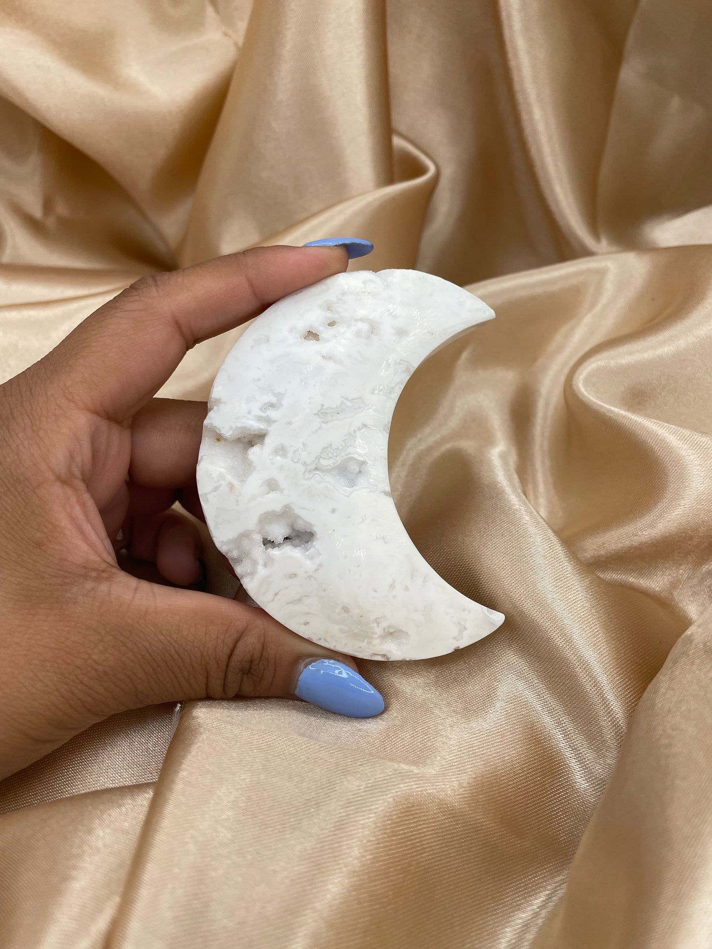 Snow Agate Moon*Intuition Chosen*