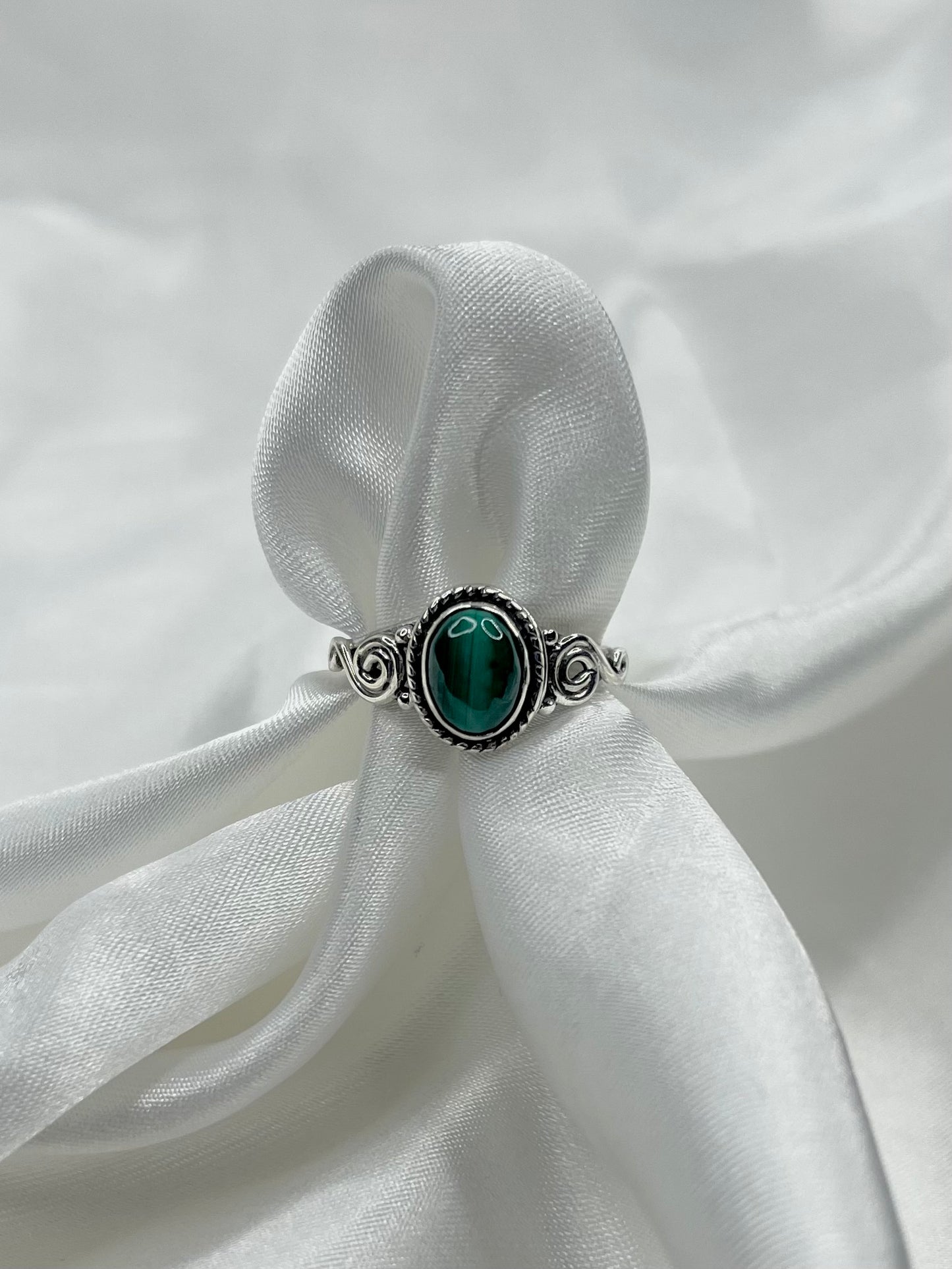 Oval Ring
