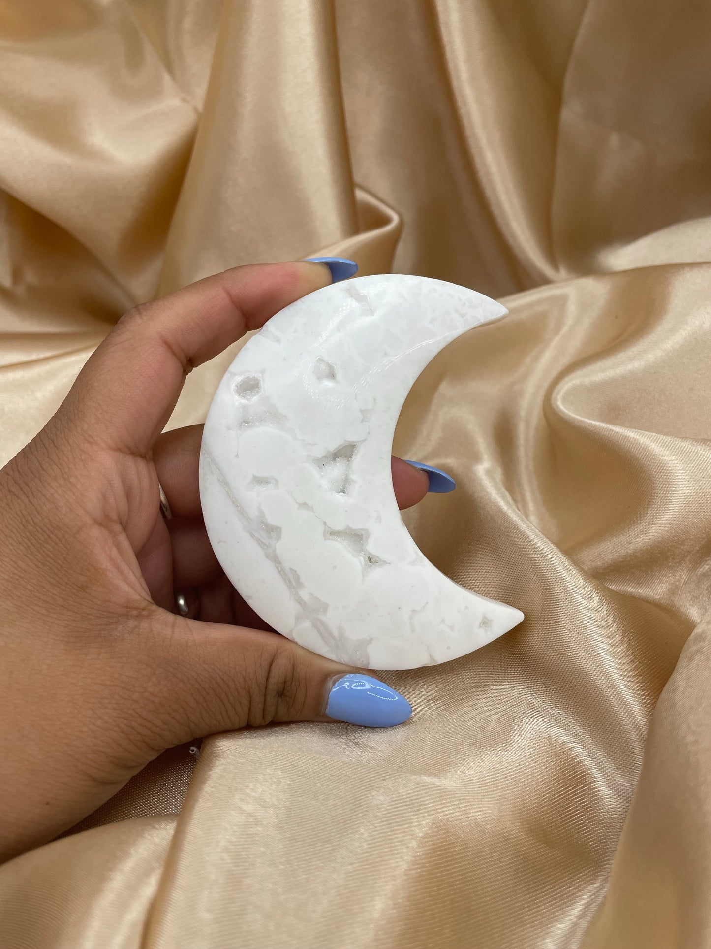 Snow Agate Moon*Intuition Chosen*