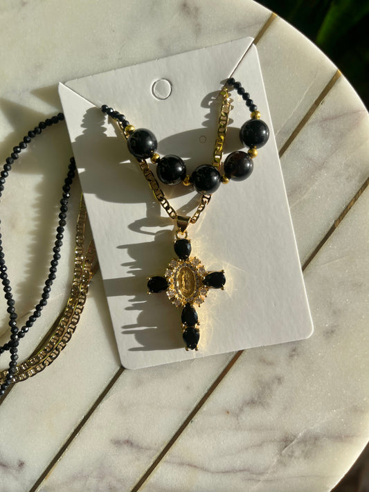 Nyxus Necklace Set