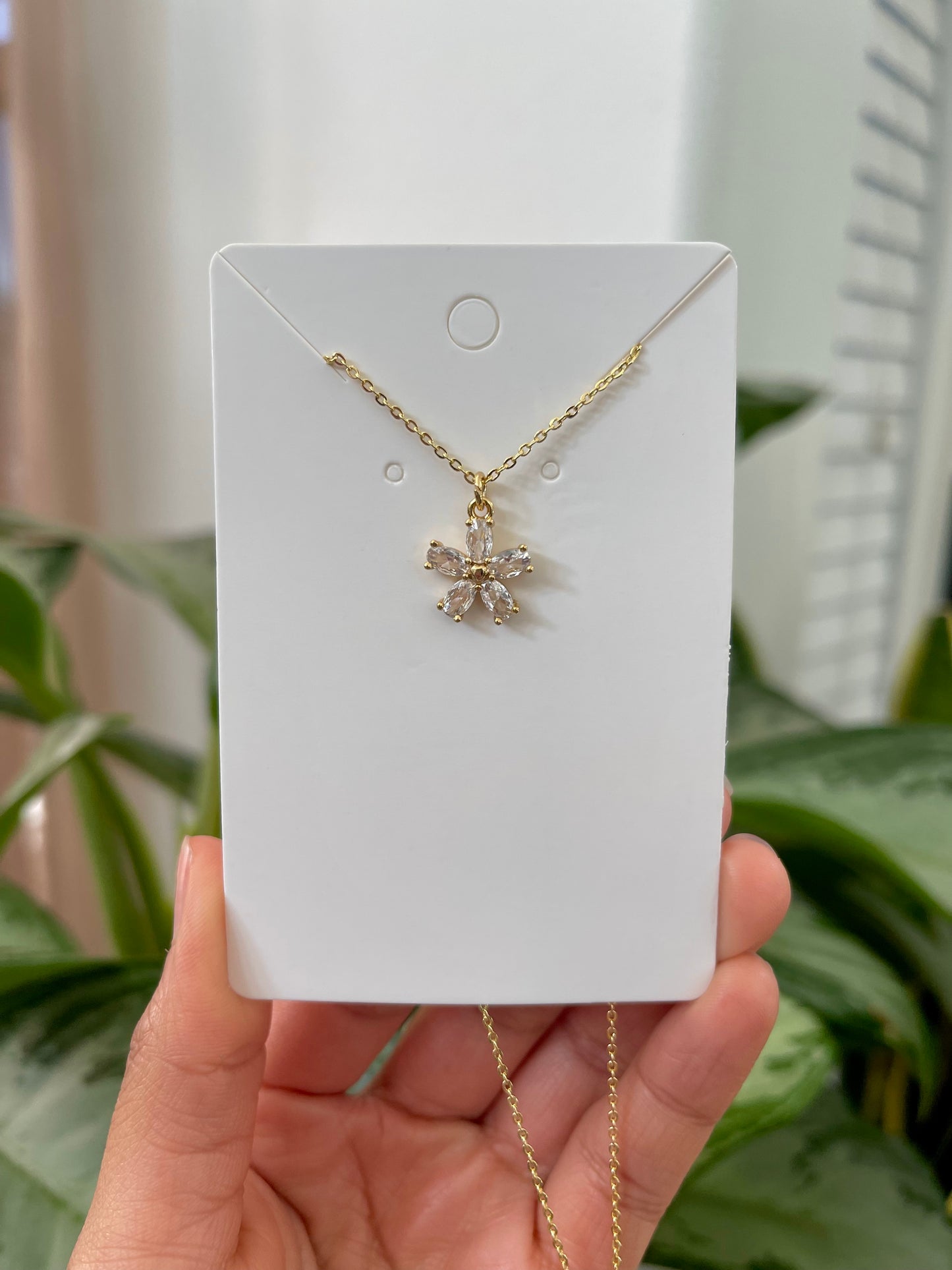 Camila Flower Necklace