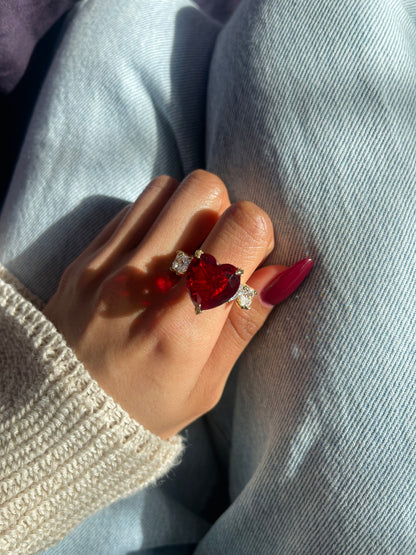 Catharina Heart Ring
