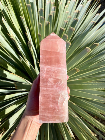 Strawberry Calcite Big Tower 2 lbs 11.6 oz, 6.8 inches