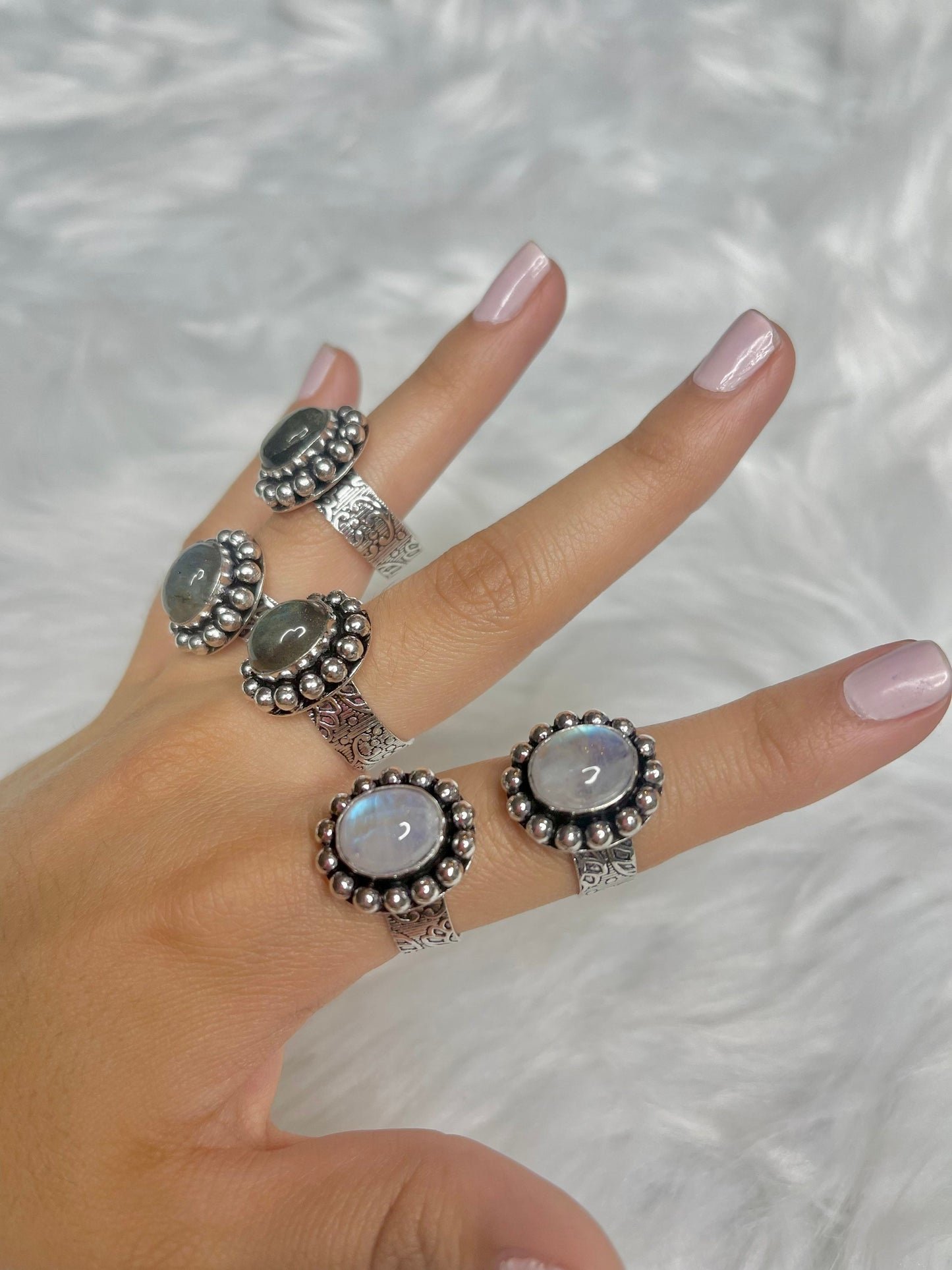 Round Stone Ring