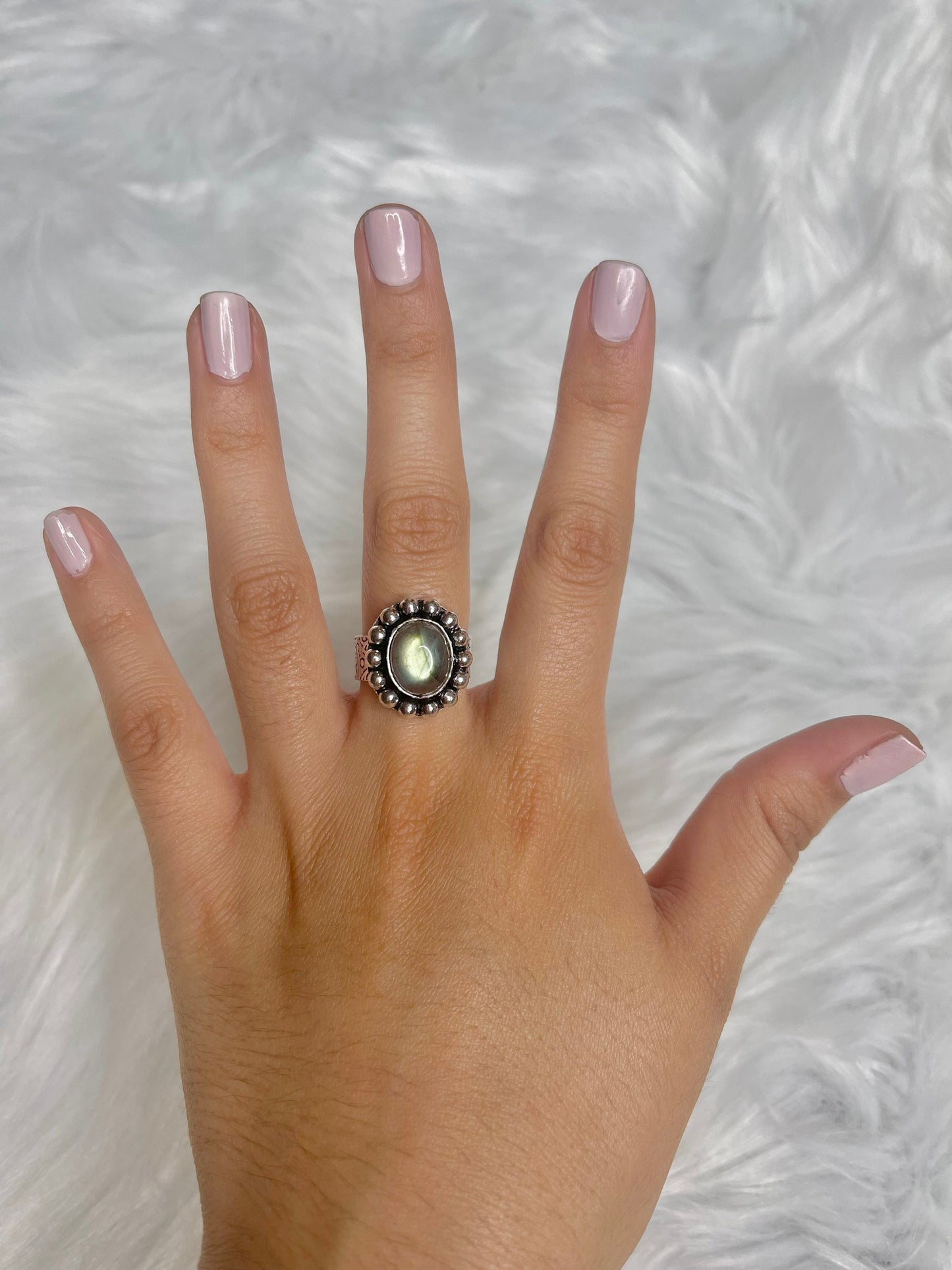 Round Stone Ring