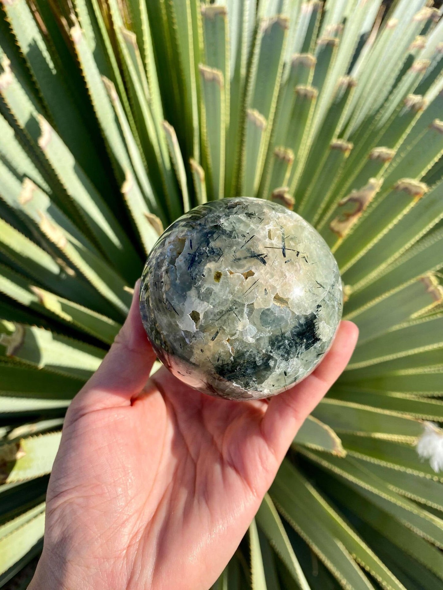 Prehnite Sphere 1 lb 0.2 oz