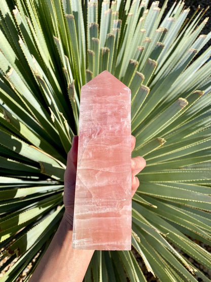 Strawberry Calcite Big Tower 2 lbs 11.6 oz, 6.8 inches