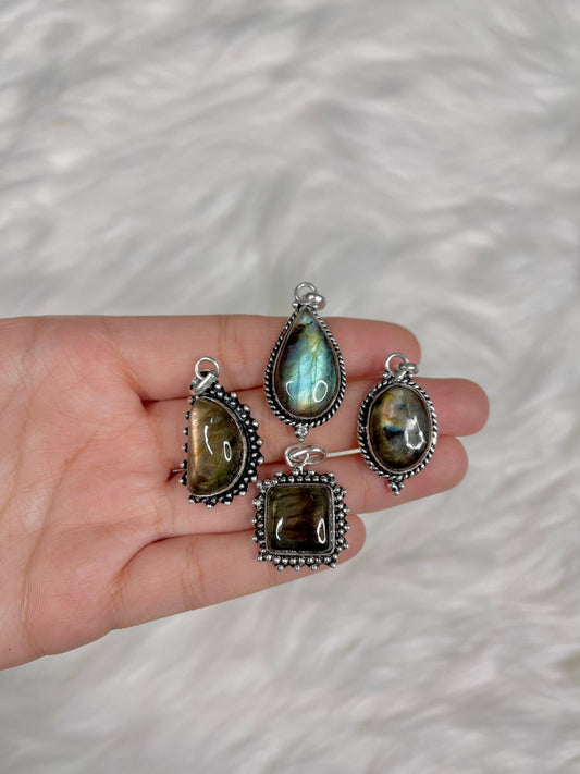 Labradorite Pendant