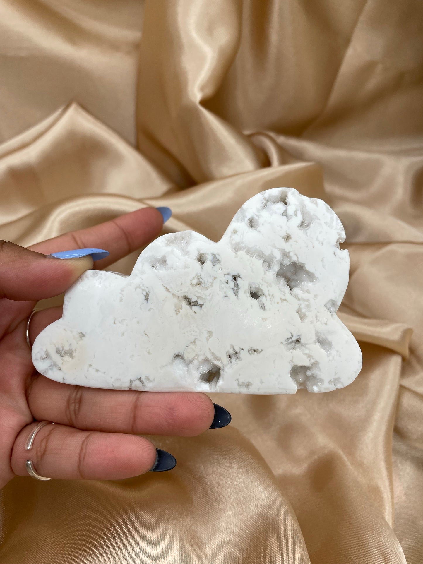 Snow Agate Cloud Carving